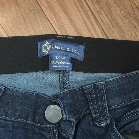 Women's Dark Blue Jeans - Picture 2 of 4